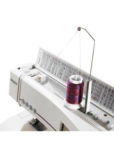 Work comfortably even with very large thread cones and specialty threads thanks to the Pfaff Creative Spool Stand